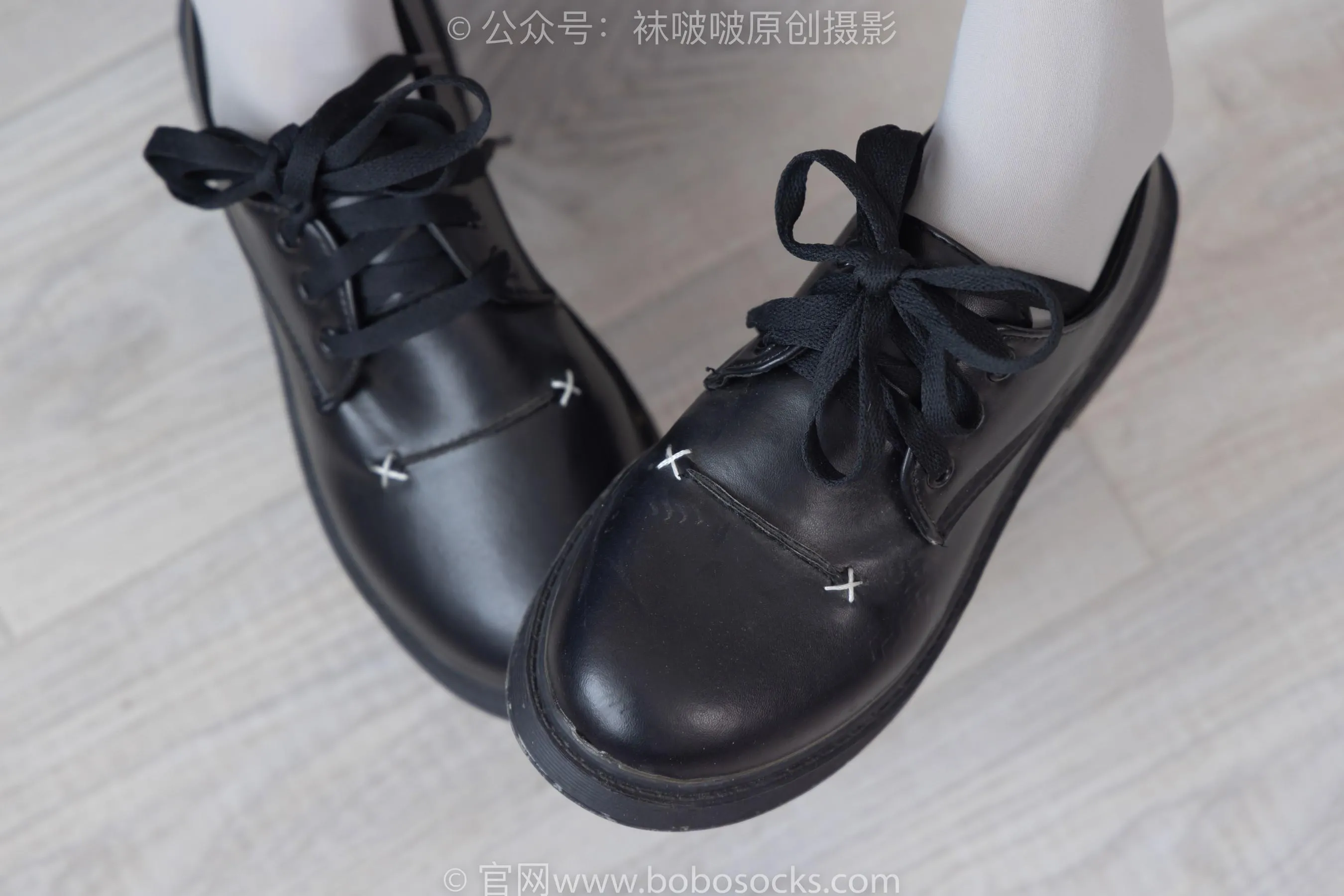 [BoBoSocks袜啵啵]NO.213 稚予-黑皮鞋、厚灰丝 [87P]插图9